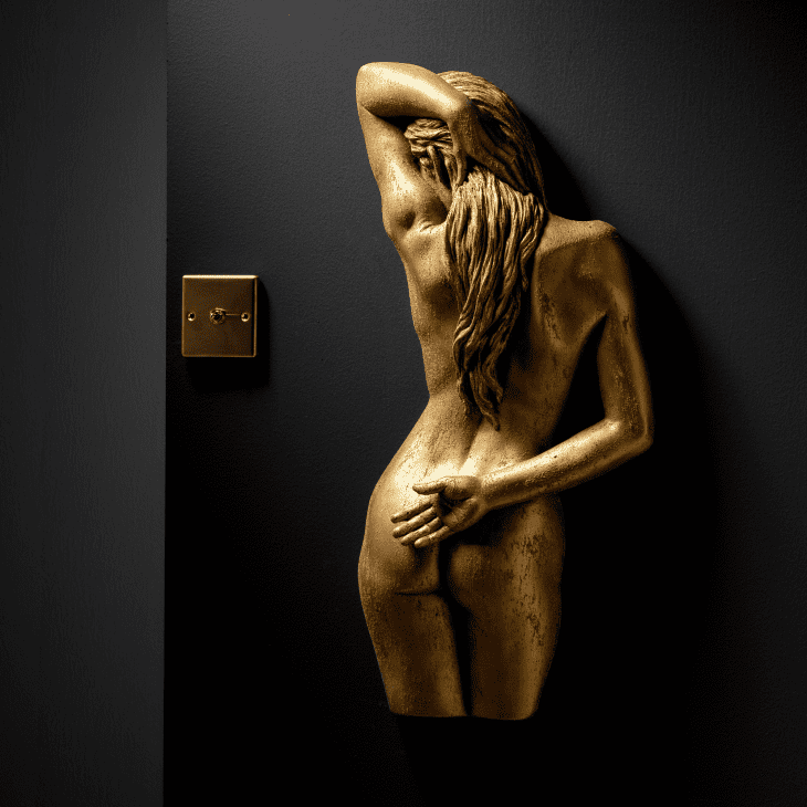 Golden Lady - Image 5