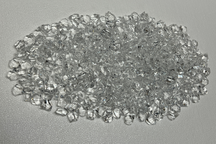 Resin crystals
